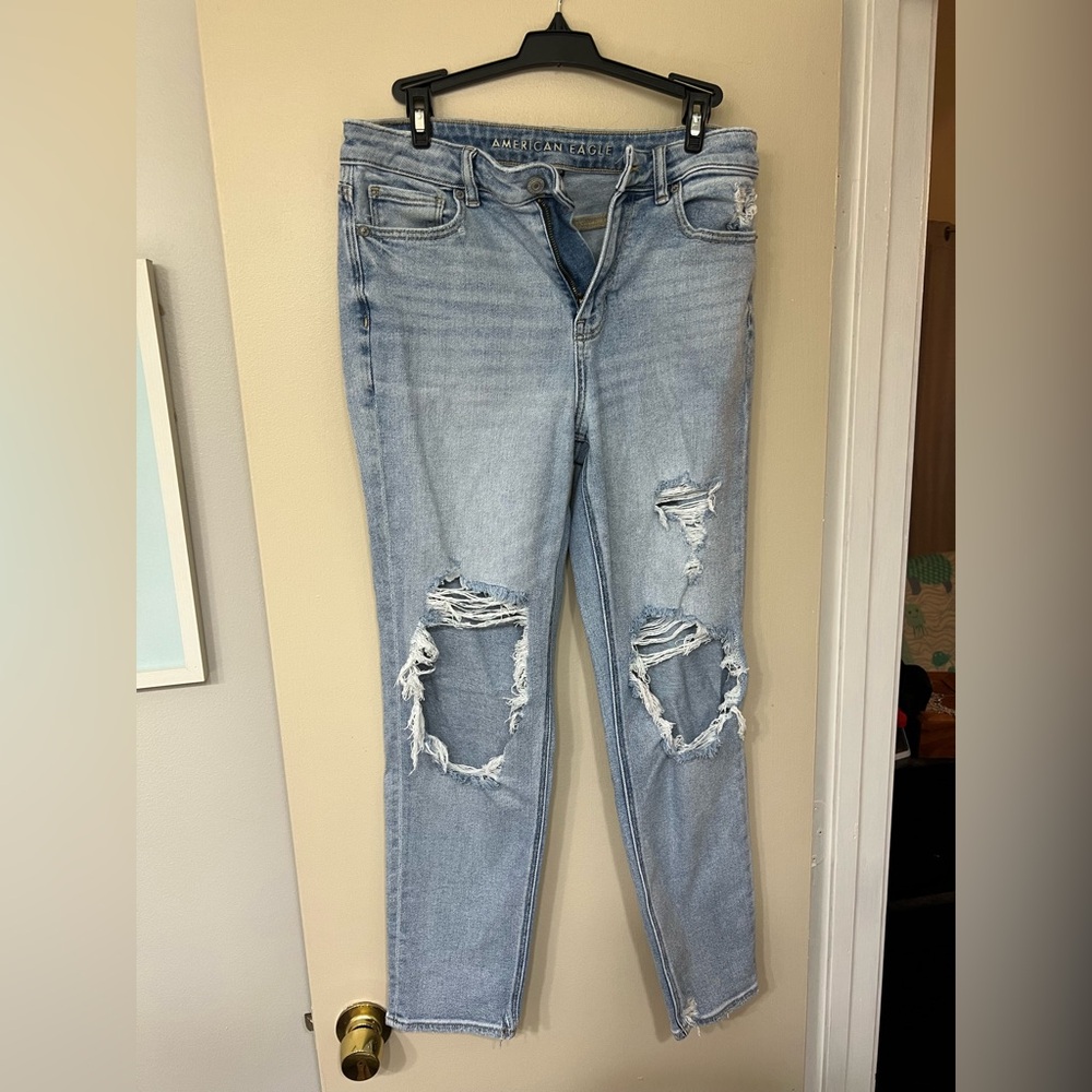 American Eagle Outfitters Light Blue Ripped Skinny Jeans
